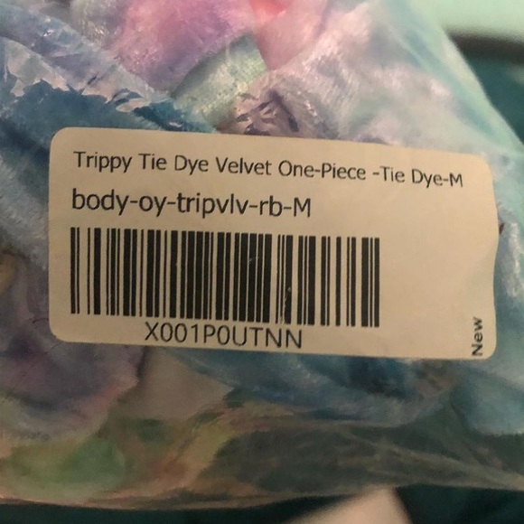Trippy Tie-dye Velvet One-piece - Picture 3 of 3